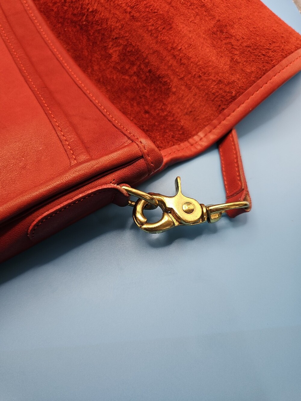 Vintage Coach Fully Convertible Clutch Vibrant Red Bag Creed 869-7751 - Picture 10 of 16